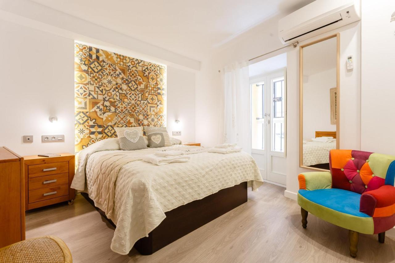 Apartamentos Loto Y Liz By Cadiz4Rentals エクステリア 写真