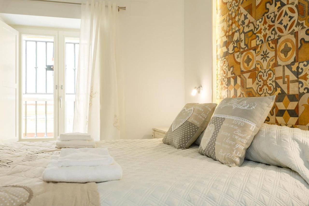 Apartamentos Loto Y Liz By Cadiz4Rentals エクステリア 写真